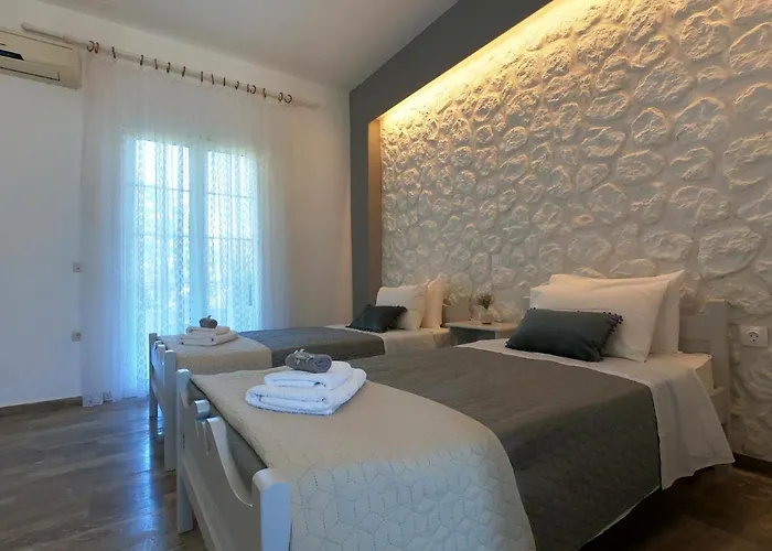 Spiridoula 1 Studios & Apartments