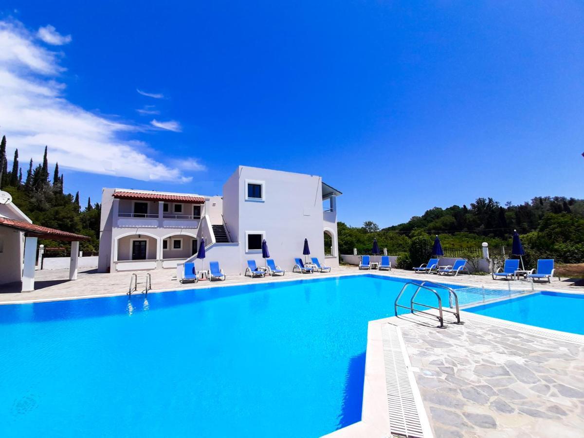 Spiridoula 1 & Apart Otel